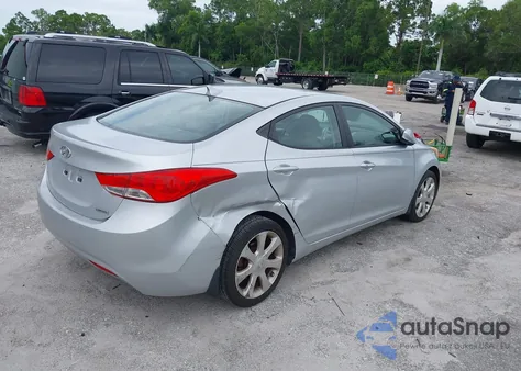 2013 Hyundai Elantra Limited z USA, uszkodzony, nr VIN 5NPDH4AE3DH171877